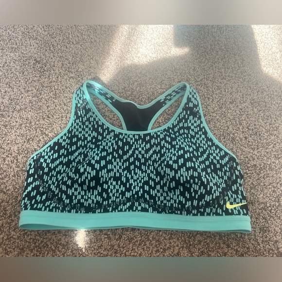 Nike Sports Bra Size L - Picture 1 of 2